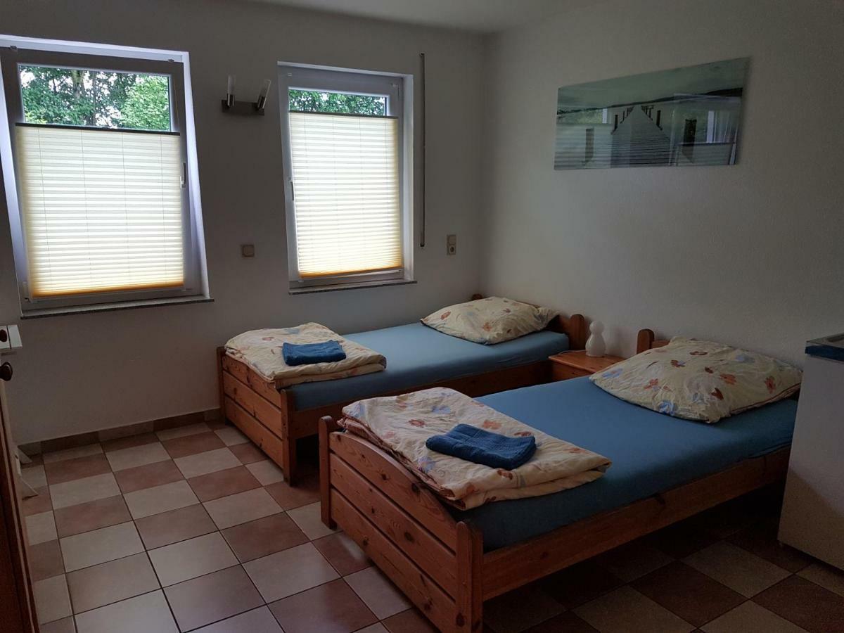 Gaestezimmer Auf Dem Campingplatz Konz Eksteriør billede